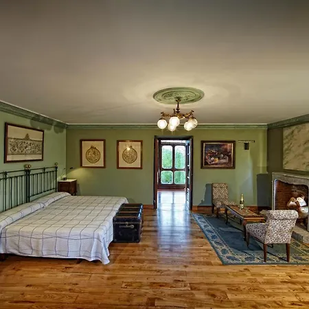 La Cochera De Somao, Casona De Tipologia Indiana Villa Somado