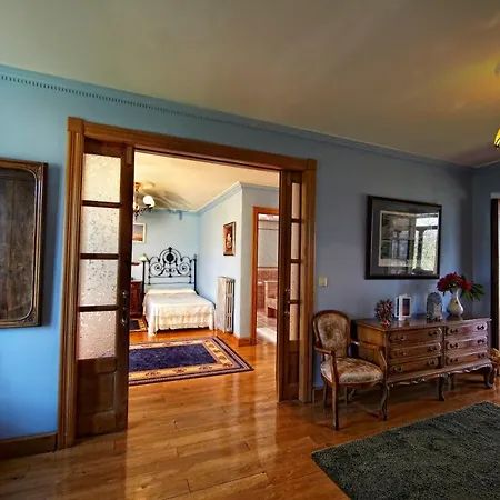 Βίλα La Cochera De Somao, Casona De Tipologia Indiana Somado