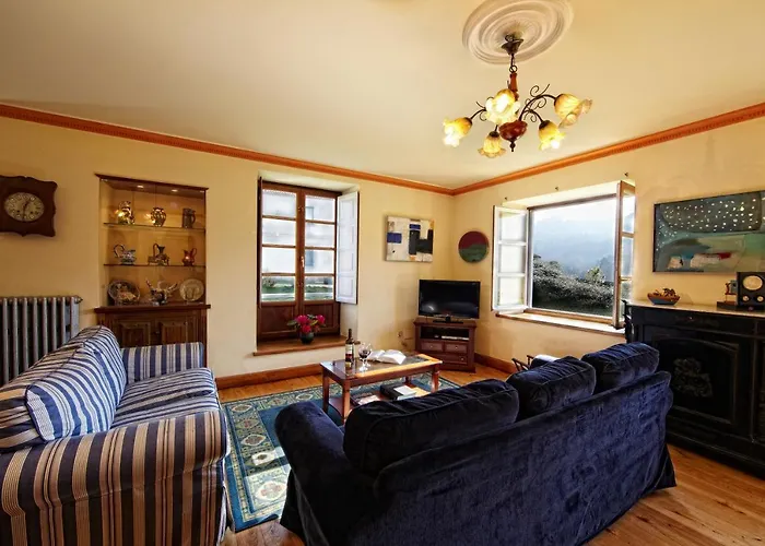 La Cochera De Somao, Casona De Tipología Indiana Villa Somado