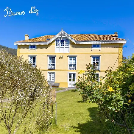 La Cochera De Somao, Casona De Tipologia Indiana Somado